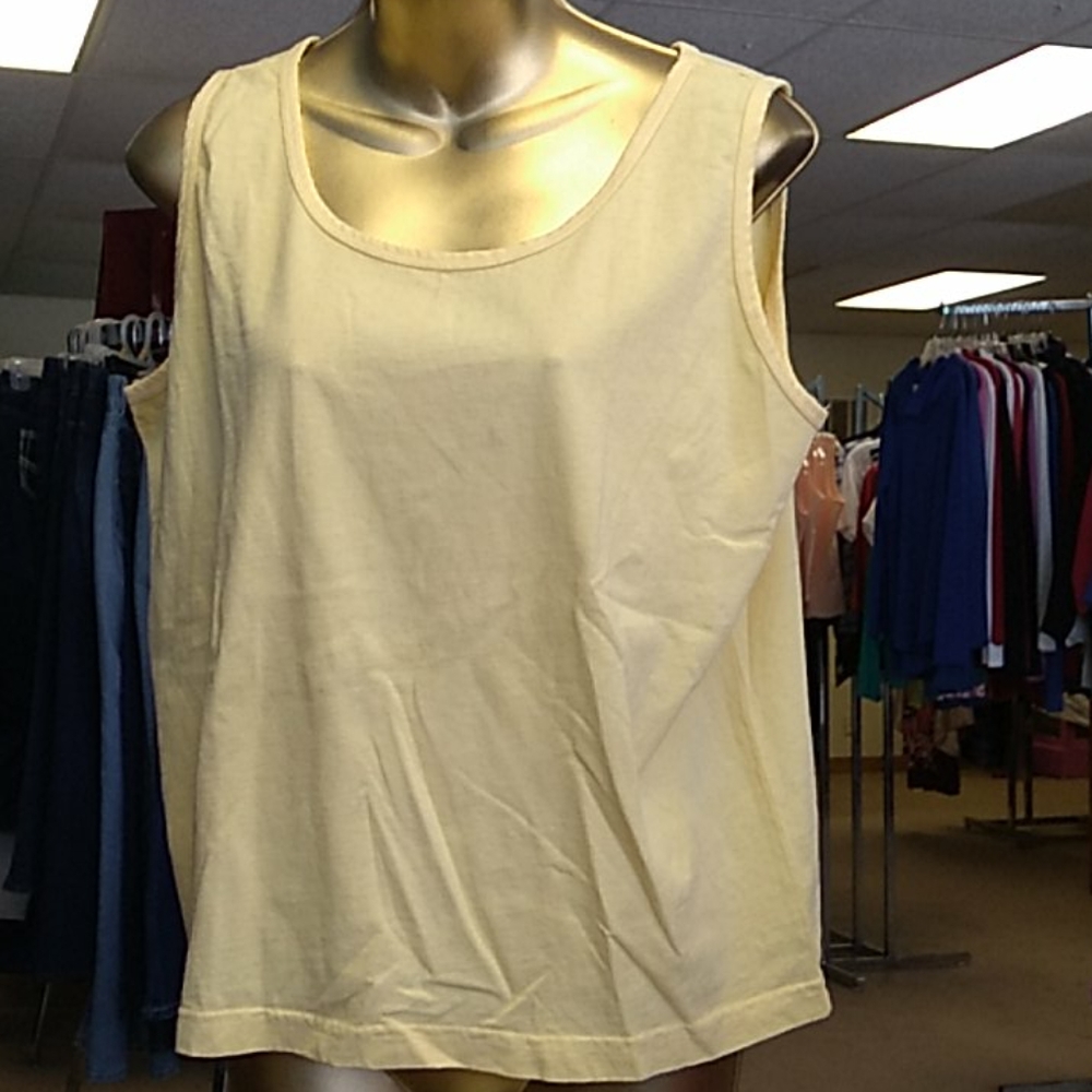wild palms XL yellow tshirt sleveless